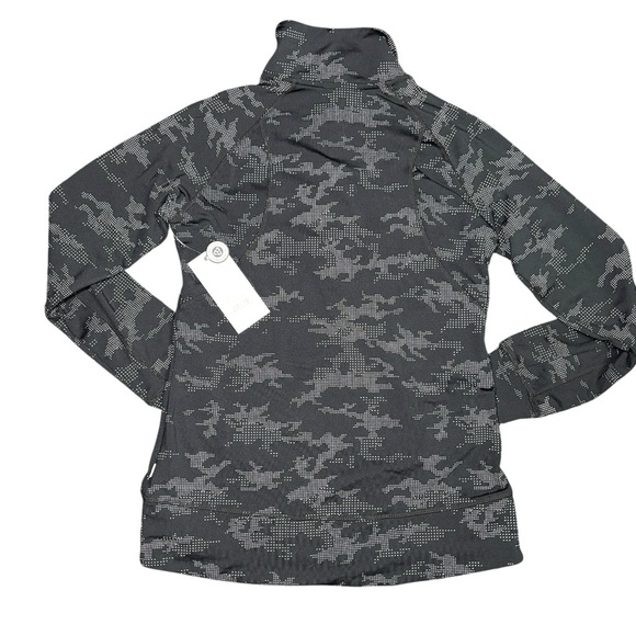 Mondetta Vela Reflective Black Camo 1/4 Zip Size Small - Picture 3 of 8